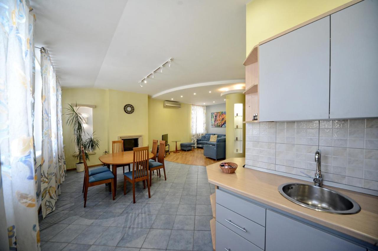 Artol Sophia Apartment キエフ エクステリア 写真