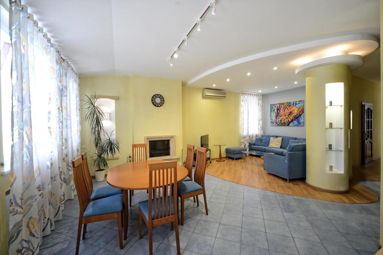 Artol Sophia Apartment キエフ エクステリア 写真